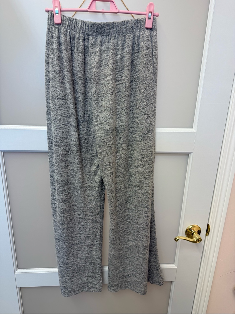 Cozy Cowl-Neck Knit Sweater Set in Light Gray - Picture 9 of 9